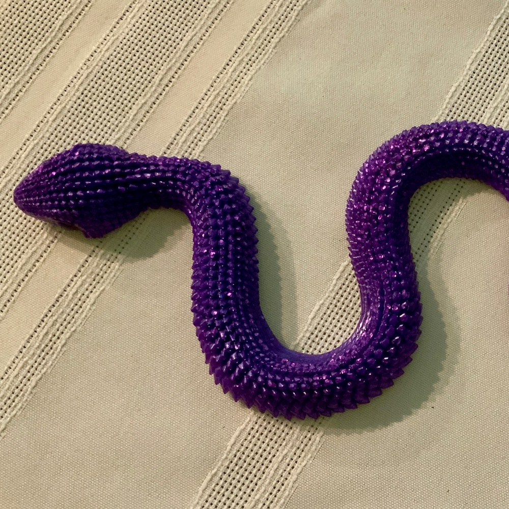 9” purple resin snake, new